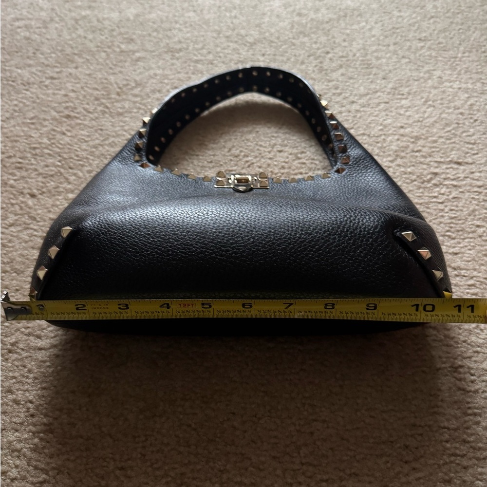 Valentino Garavani Rockstud Hobo Bag Flip Lock - Picture 12 of 14